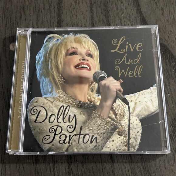 Other - Dolly Parton CD Lot Of 2 Live & Well And Halos & Horns Very Good